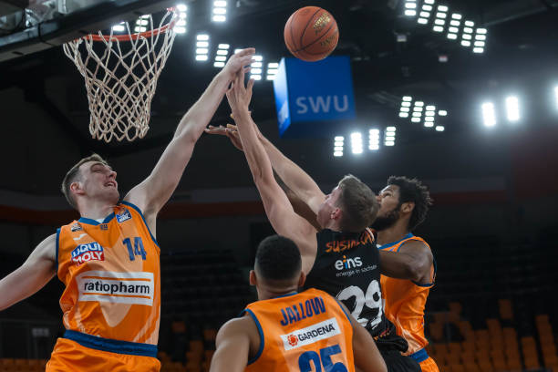 坎宁安刚过 坎宁安刚过